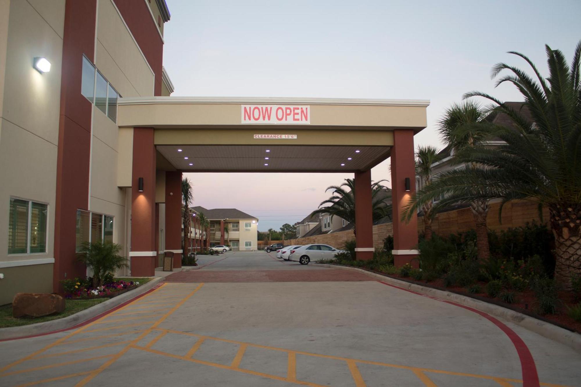 Grand Villa Inn And Suites Westchase/Chinatown Houston Exterior photo
